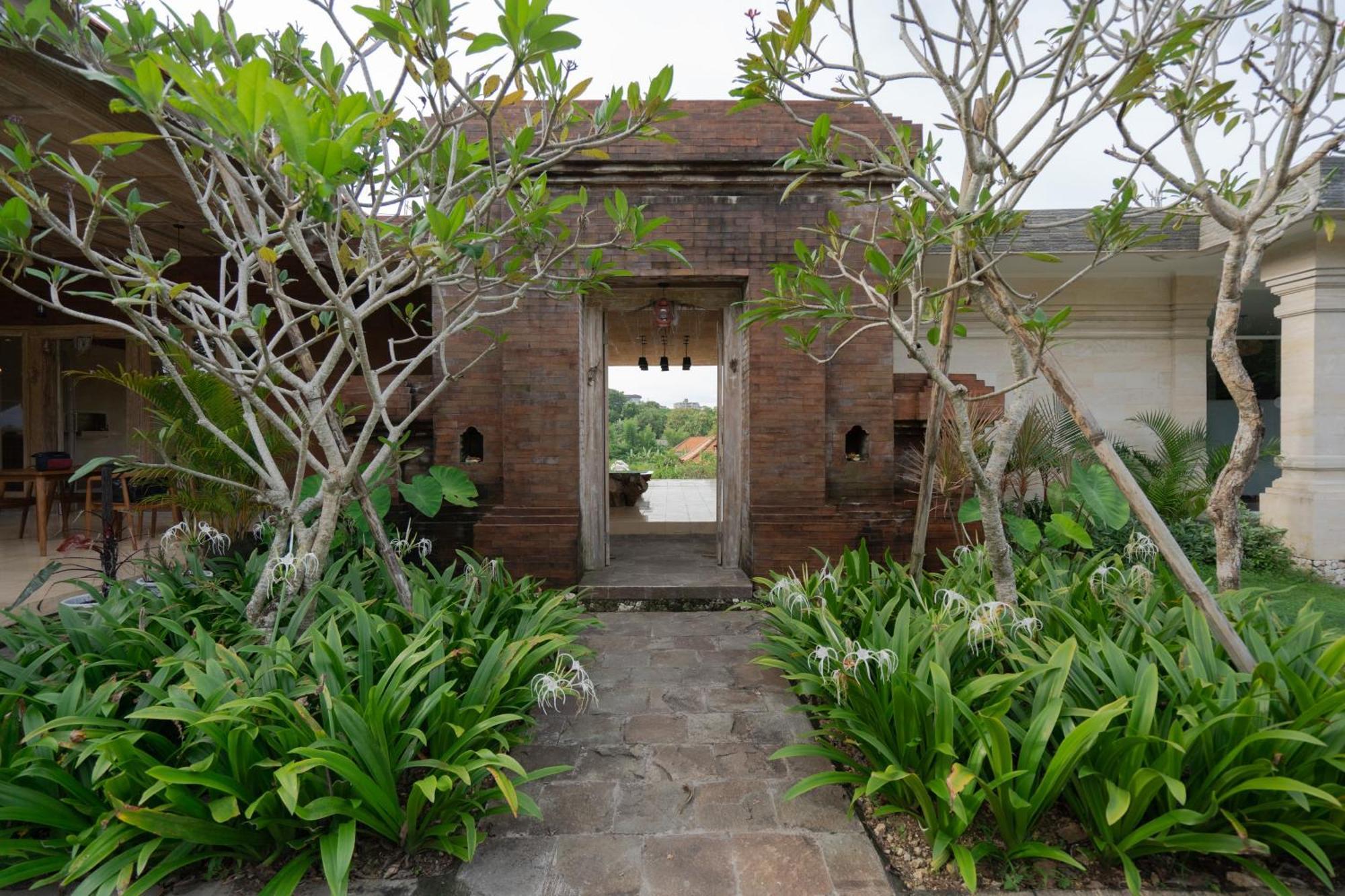Agaru Villa Uluwatu By The Lavana Buitenkant foto